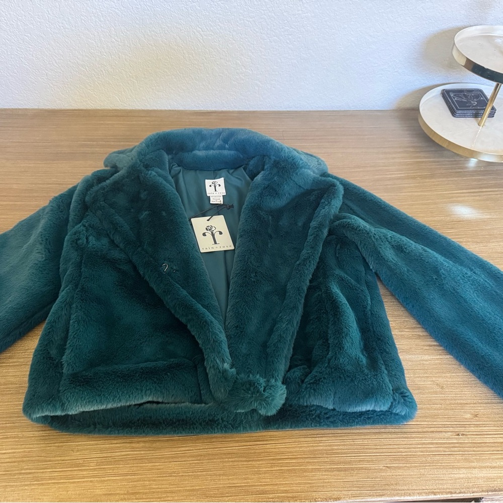 Teal Plush Faux Fur Crop Jacket NWT Blue Green Lined Teddy Coat